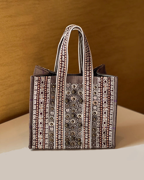 Limited-Edition Tribes Of Arabia Mini Tote Bag With Bedouin Silverware