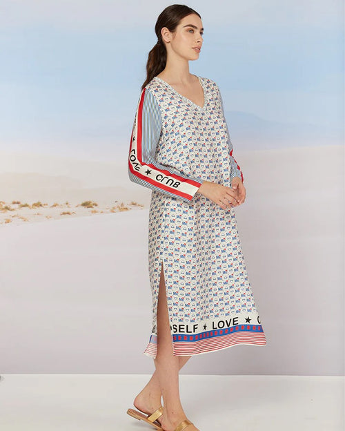 Me ava c-neck t-dress