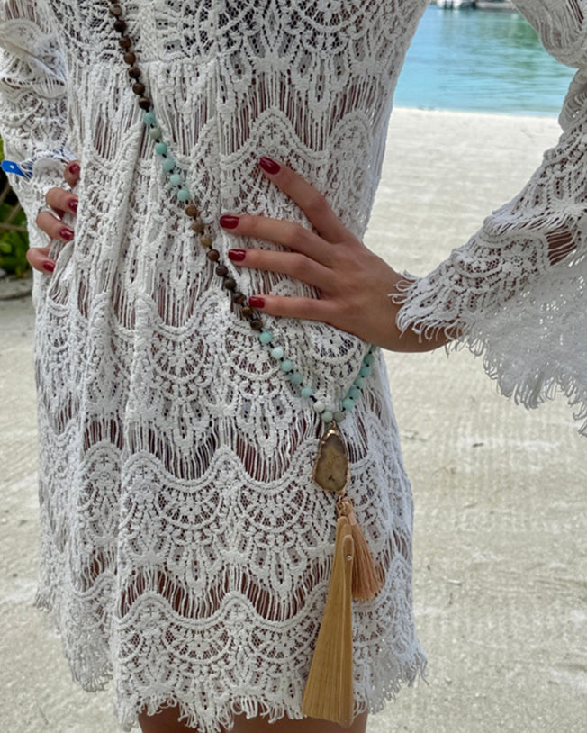 Fantasqiue Detachable Fans on Crystals with Beige Stones Chain Necklaces