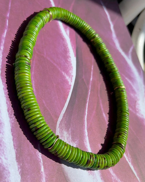 Button Green Beads Necklace