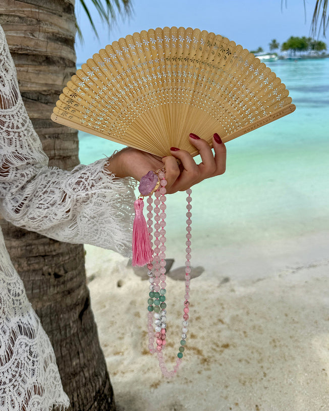 Fantasqiue Detachable Fans on Crystals with Pink Stones Chain Necklaces