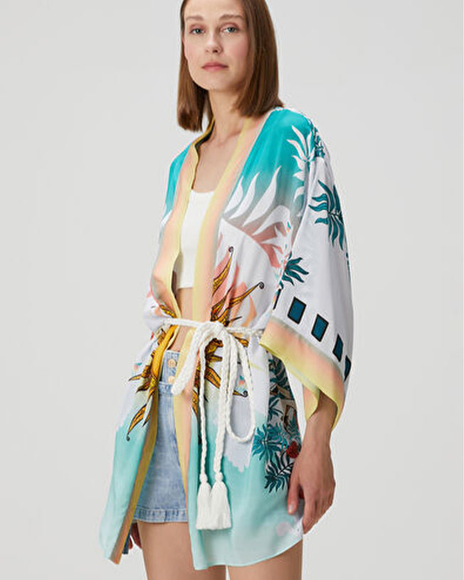 Eva Faye Multicolor Short Kimono with Belt