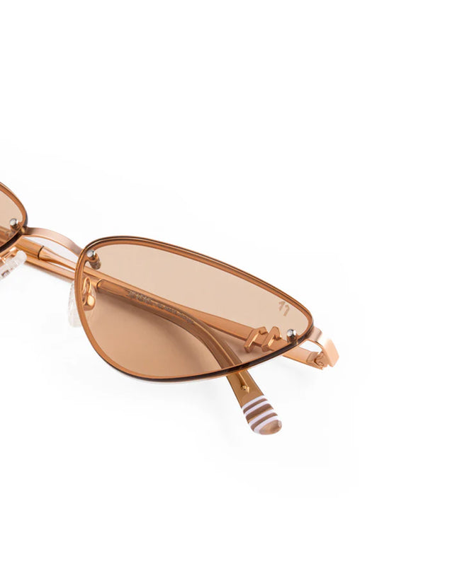 Hepburn Tan 001 Sunglasses