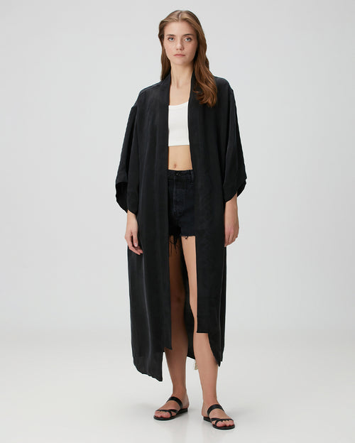Jilda Alessi White Palma Tree Black Kimono