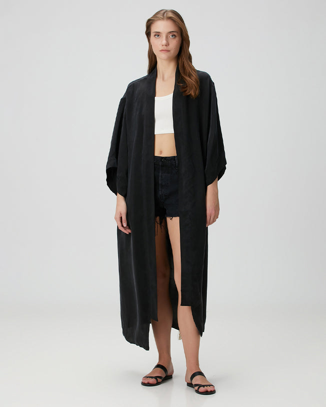 Jilda Alessi White Palma Tree Black Kimono
