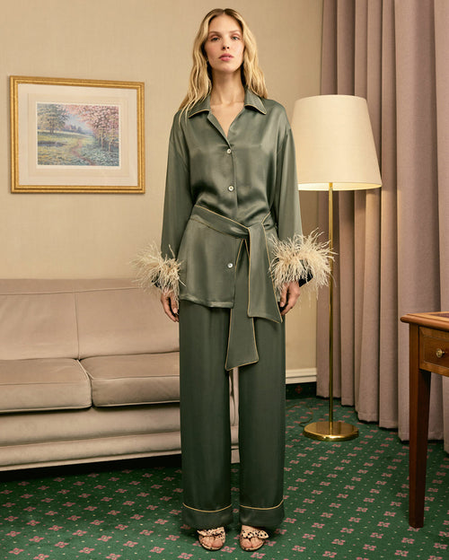 Miss Cat Belted Set with Detachable Feathers in Green