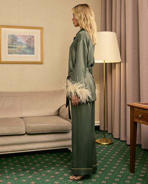 Miss Cat Belted Set with Detachable Feathers in Green