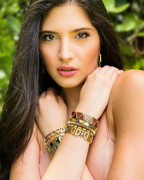 Small sizegold and red cord bracelet