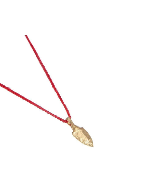 Short spear necklace