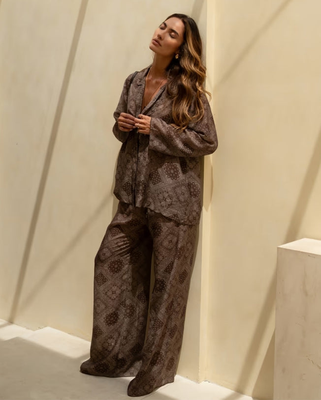 Suit Le Pyjama Brun