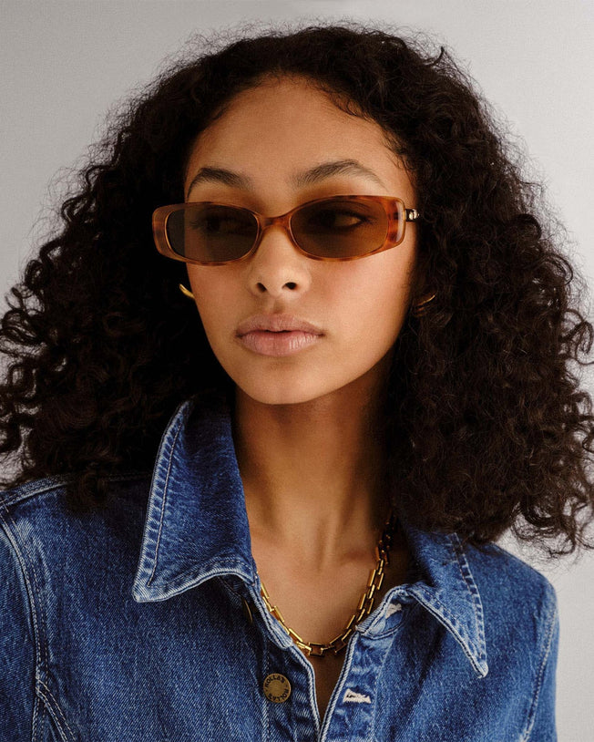 Le Specs 'LIL STARLIGHT' Vintage Tort Latte Tint Sunglasses